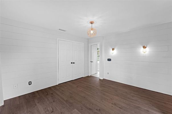 Chandelier, Empty room, Interior, Wood Texture Flooring