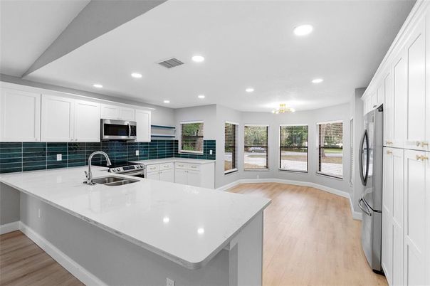 Chandelier, Interior, Kitchen, Recessed Lighting, Wood Texture Flooring