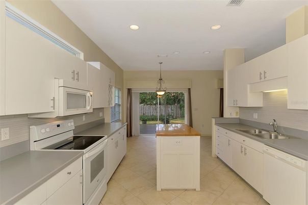 Interior, Kitchen, Pendant Lights, Recessed Lighting