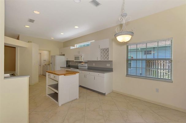 Interior, Kitchen, Pendant Lights, Recessed Lighting