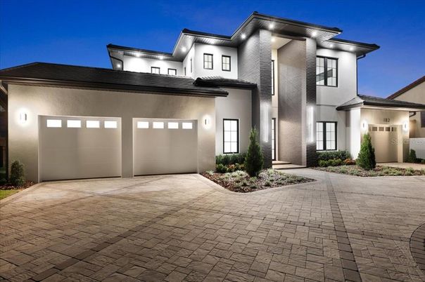 Attached, Exterior, Facade, Modern