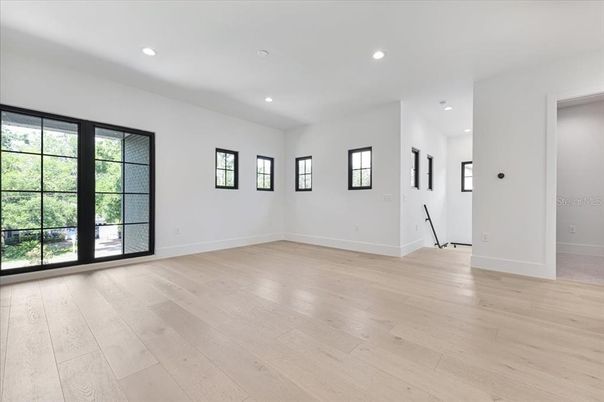 Empty room, Interior, Recessed Lighting, Wood Texture Flooring