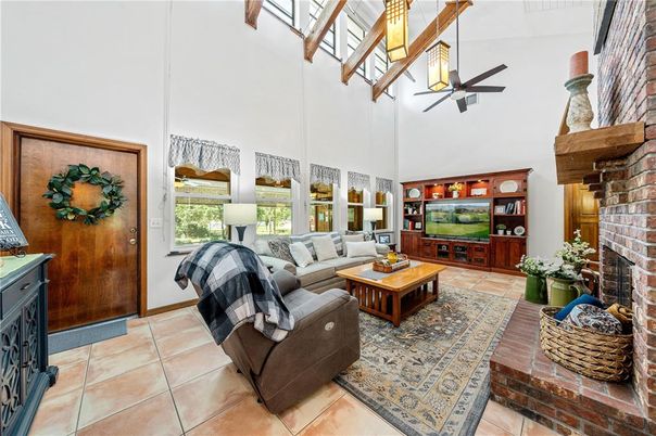 Fireplace, Interior, Living room