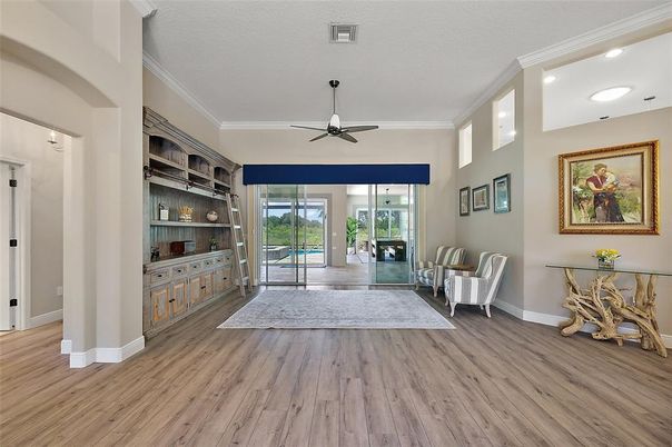 Interior, Recessed Lighting, Wood Texture Flooring