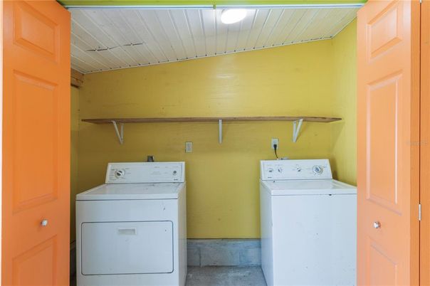 Interior, Utility Closets, Washer