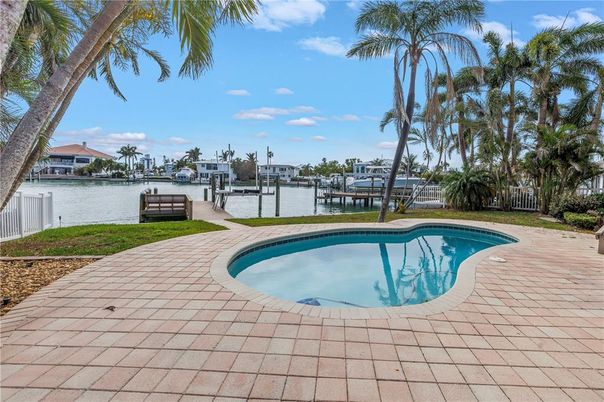 Exterior, Pool, Water