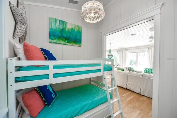 Bedroom, Interior, Pendant Lights, Wood Texture Flooring