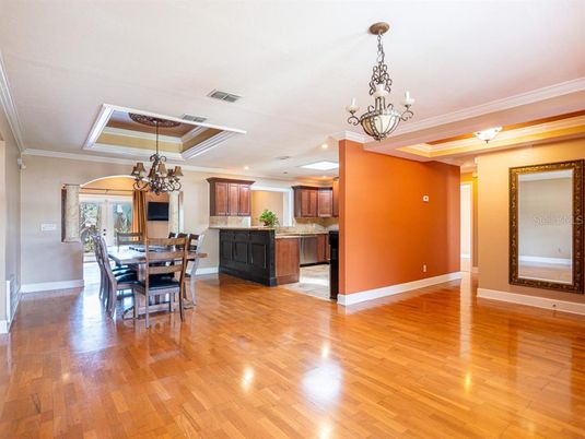 Chandelier, Dining room, Interior, Kitchen, Recessed Lighting, Wood Texture Flooring