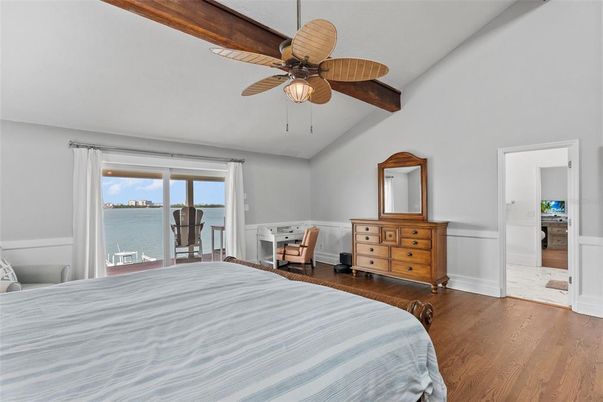 Bedroom, Interior, Water, Wooden Beams, Wood Texture Flooring