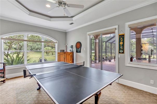Game Room, Interior, Recessed Lighting