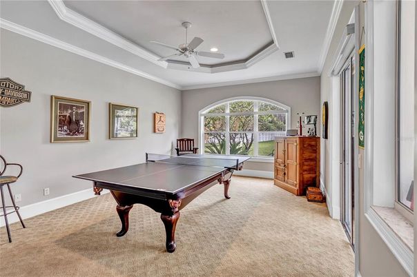 Game Room, Interior, Recessed Lighting