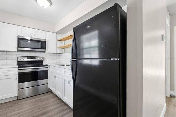 Interior, Kitchen, Stainless Steel Appliances, Wood Texture Flooring