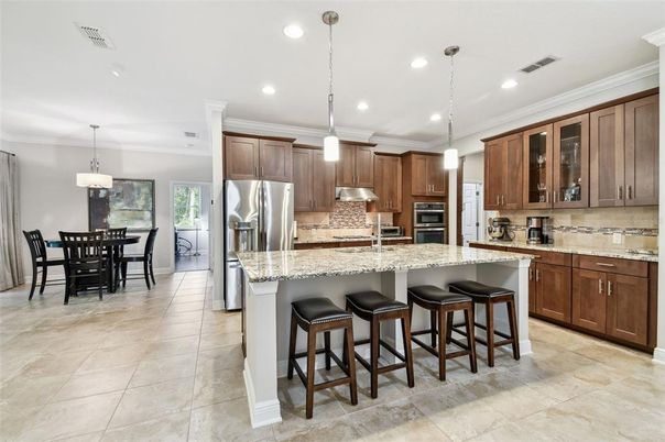 Dining room, Interior, Kitchen, Pendant Lights, Recessed Lighting, Stainless Steel Appliances