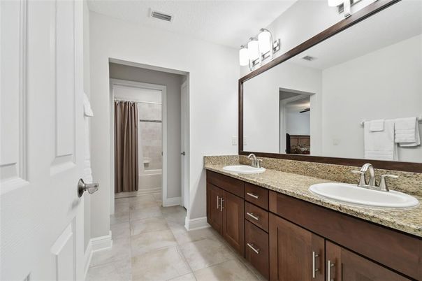 Bathroom, Dual Sink Vanities, Interior
