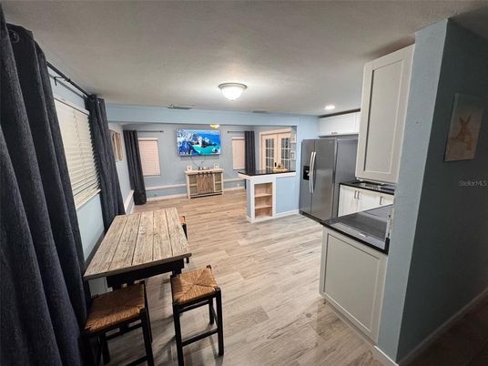 Dining room, Interior, Kitchen, Recessed Lighting, Wood Texture Flooring