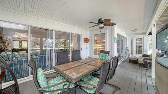 Dining room, Interior, Sun Room, Wood Texture Flooring
