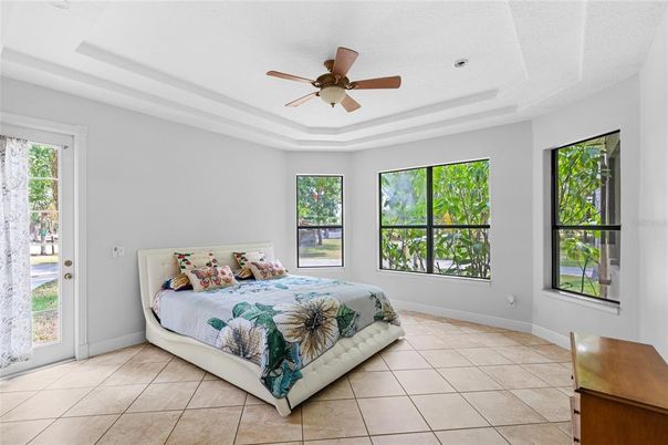 Bedroom, Interior, Recessed Lighting