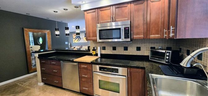 Interior, Kitchen, Pendant Lights, Recessed Lighting, Stainless Steel Appliances