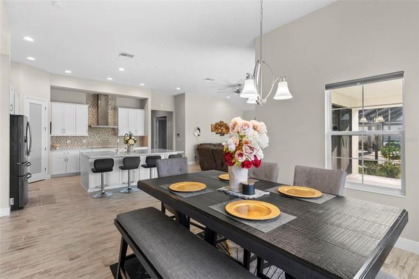 Dining room, Interior, Kitchen, Pendant Lights, Recessed Lighting, Wood Texture Flooring