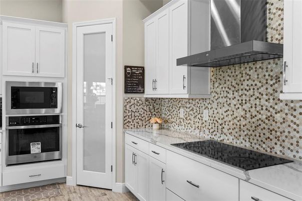 Interior, Kitchen, Stainless Steel Appliances