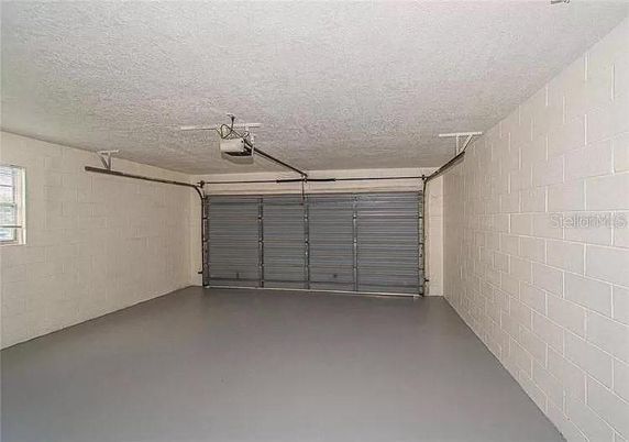 Garage, Interior