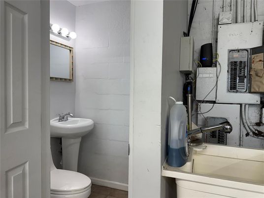 Bathroom, Interior