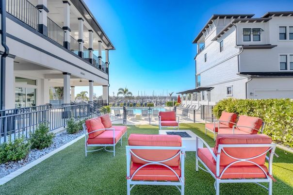 Backyard, Exterior, Water
