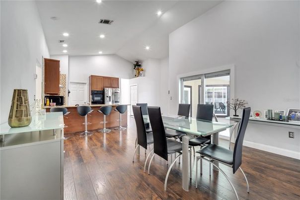 Dining room, Interior, Kitchen, Recessed Lighting, Wood Texture Flooring