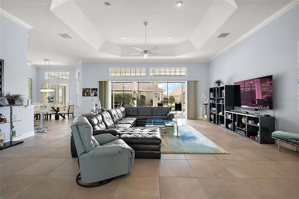 Dining room, Interior, Living room, Pendant Lights, Recessed Lighting