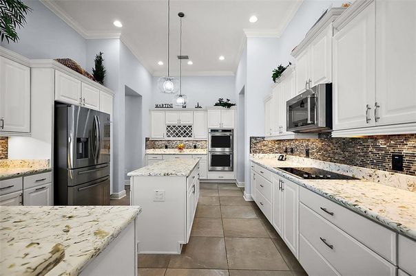 Interior, Kitchen, Pendant Lights, Recessed Lighting, Stainless Steel Appliances