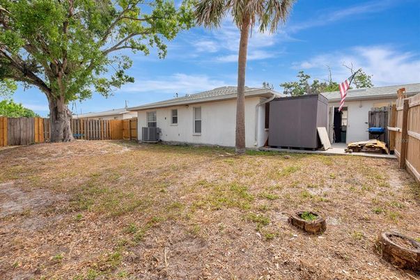 Backyard, Exterior