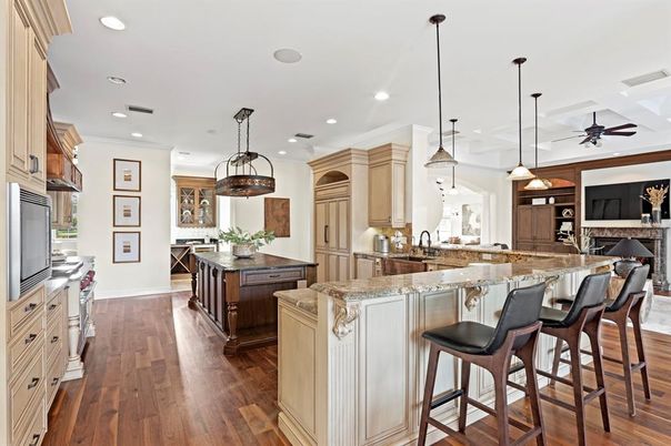 Interior, Kitchen, Pendant Lights, Recessed Lighting, Wood Texture Flooring
