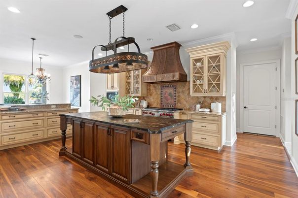 Interior, Kitchen, Pendant Lights, Recessed Lighting, Wood Texture Flooring
