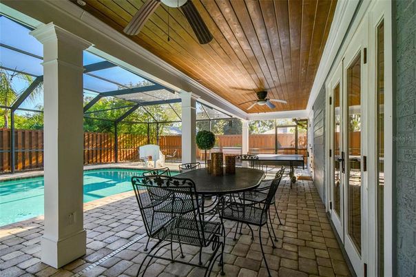 Dining room, Glass Ceilings, Interior, Pool, Sun Room, Wooden Ceilings