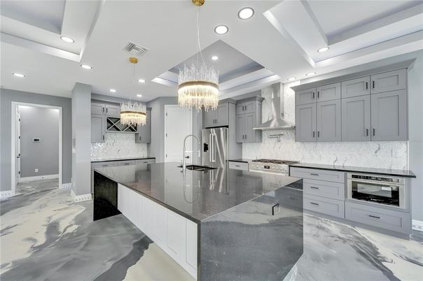 Chandelier, Interior, Kitchen, Marble, Pendant Lights, Recessed Lighting, Stainless Steel Appliances