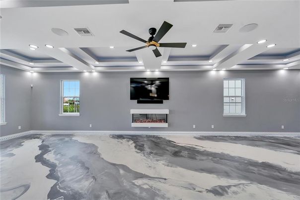 Empty room, Interior, Recessed Lighting