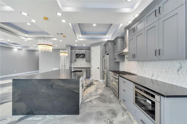 Chandelier, Interior, Kitchen, Marble, Recessed Lighting, Stainless Steel Appliances