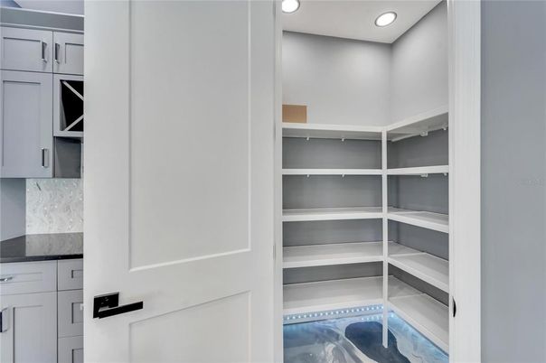 Interior, Recessed Lighting