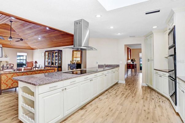 Interior, Kitchen, Living room, Recessed Lighting, Wooden Ceilings, Wood Texture Flooring