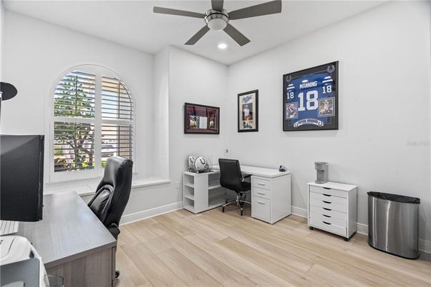 Home Office, Interior, Recessed Lighting, Wood Texture Flooring