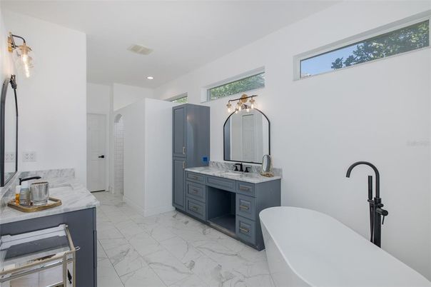 Bathroom, Dual Sink Vanities, Free Standing Baths, Interior, Marble, Recessed Lighting