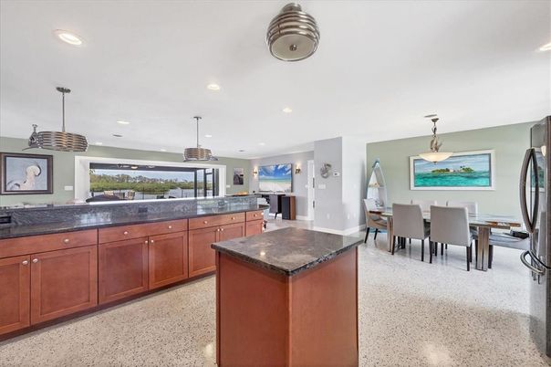 Dining room, Interior, Kitchen, Pendant Lights, Recessed Lighting