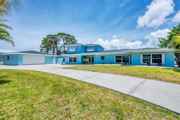Attached, Backyard, Exterior, Facade, Ranch