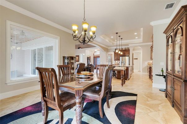 Chandelier, Dining room, Interior, Kitchen, Pendant Lights, Recessed Lighting