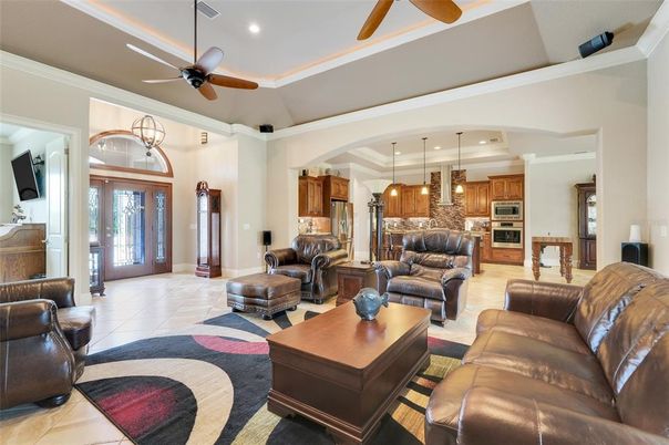 Interior, Kitchen, Living room, Pendant Lights, Recessed Lighting, Stainless Steel Appliances