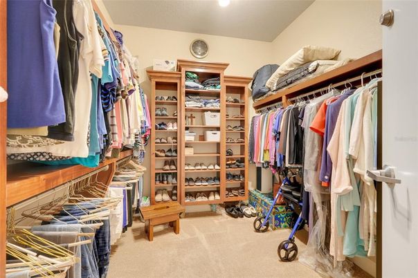 Interior, Walk-in Closets