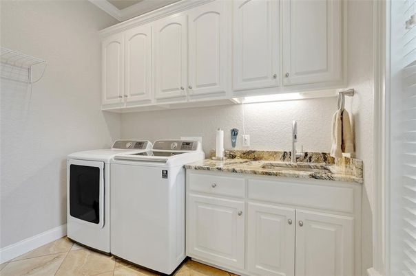 Interior, Washer