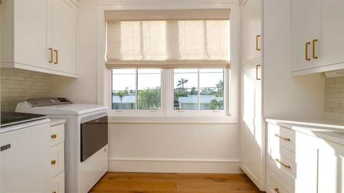 Interior, Washer, Water, Wood Texture Flooring