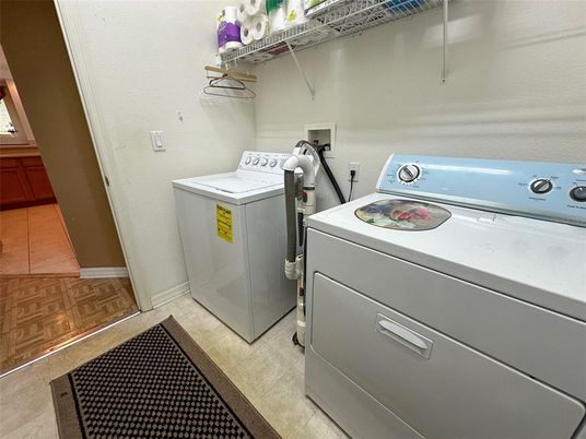 Interior, Washer