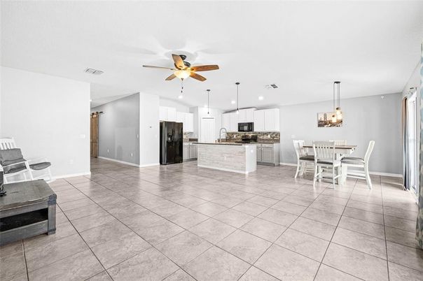 Dining room, Interior, Kitchen, Pendant Lights, Recessed Lighting
